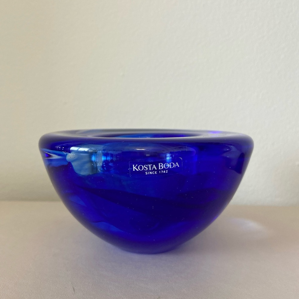 Vintage KOSTA BODA COBALT BLUE Heavy Thick Art SMALL Glass  Bowl SWEDEN